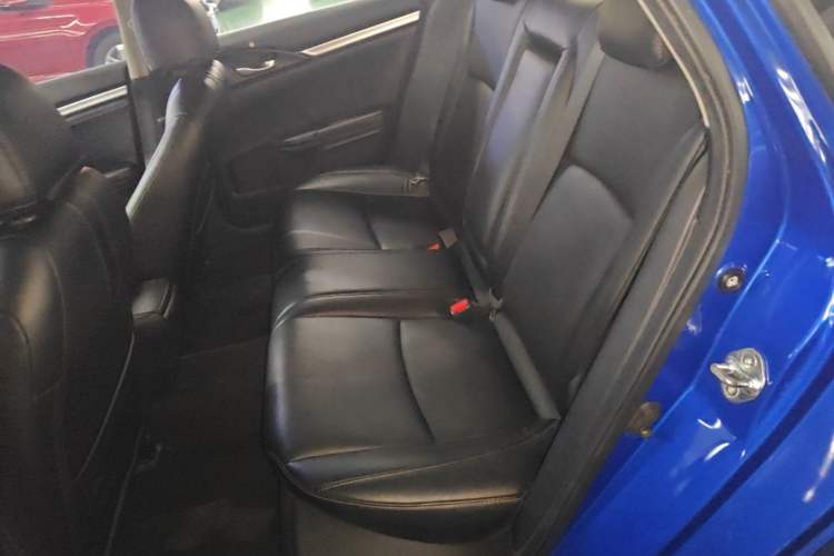 Used Honda Civic 2019 220TURBO CVT Dynamic Edition China VI Left Rear Seat