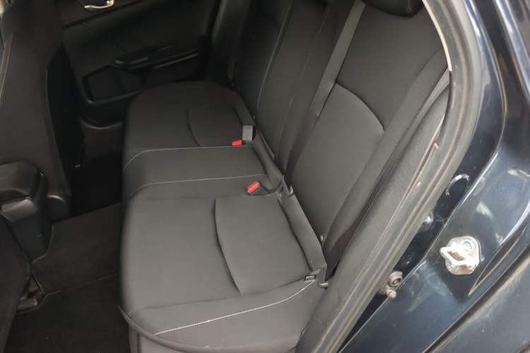 Used Honda Civic 2019 220TURBO CVT Dynamic Edition China VI Left Rear Seat