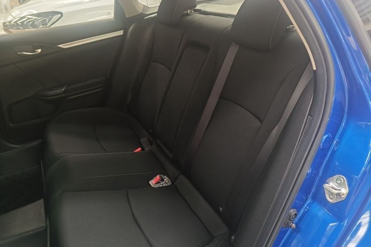 Used Honda Civic 2019 220TURBO CVT Dynamic Edition China VI Left Rear Seat