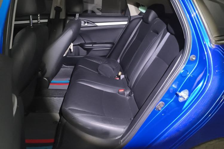 Used Honda Civic 2019 220TURBO CVT Dynamic Edition China VI Emission Standard Left Rear Seat