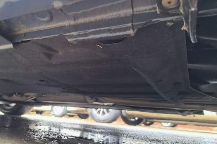 Used Honda Civic 2019 220TURBO CVT Dynamic Edition China VI Left Side Sill