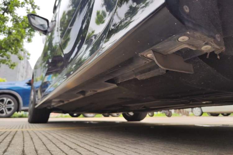 Used Honda Civic 2019 220TURBO CVT Dynamic Edition China VI Emission Standard Left Side Sill