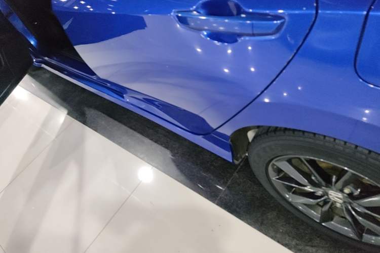 Used Honda Civic 2019 220TURBO CVT Dynamic Edition China VI Left Side Sill