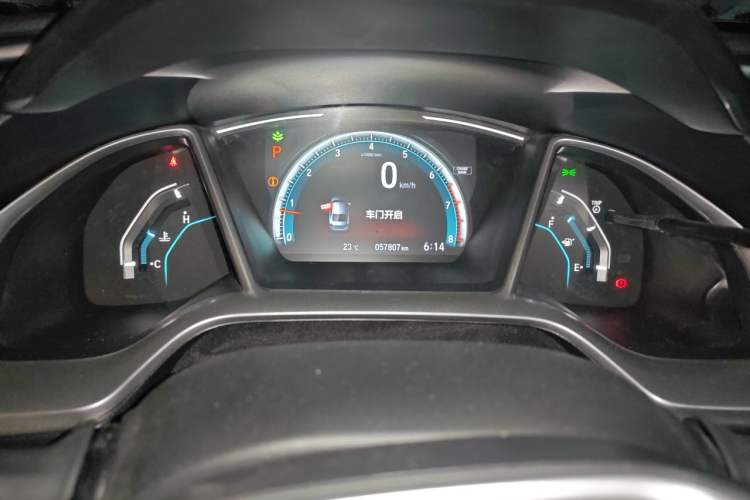 Used Honda Civic 2019 220TURBO CVT Dynamic Edition China VI Odometer Close Up