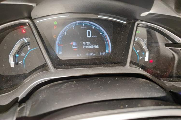 Used Honda Civic 2019 220TURBO CVT Dynamic Edition China VI Odometer Close Up