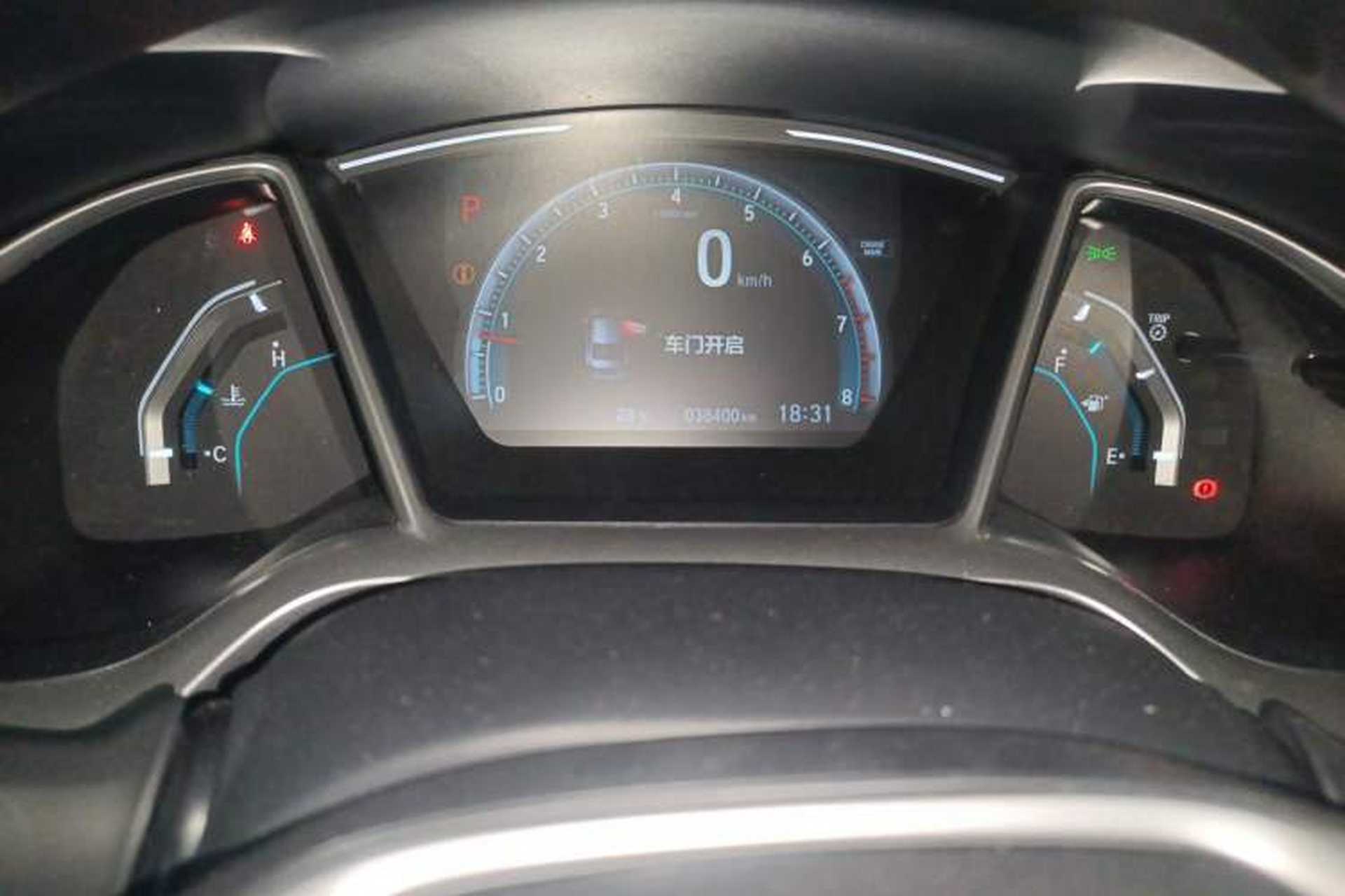 Used Honda Civic 2019 220TURBO CVT Power Edition China VI Emission Standard Odometer Close Up