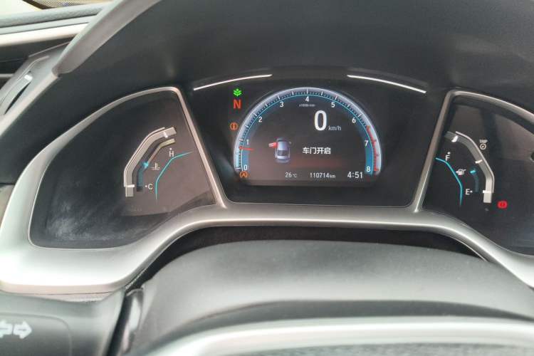 Used Honda Civic 2019 220TURBO CVT Dynamic Edition China VI Odometer Close Up