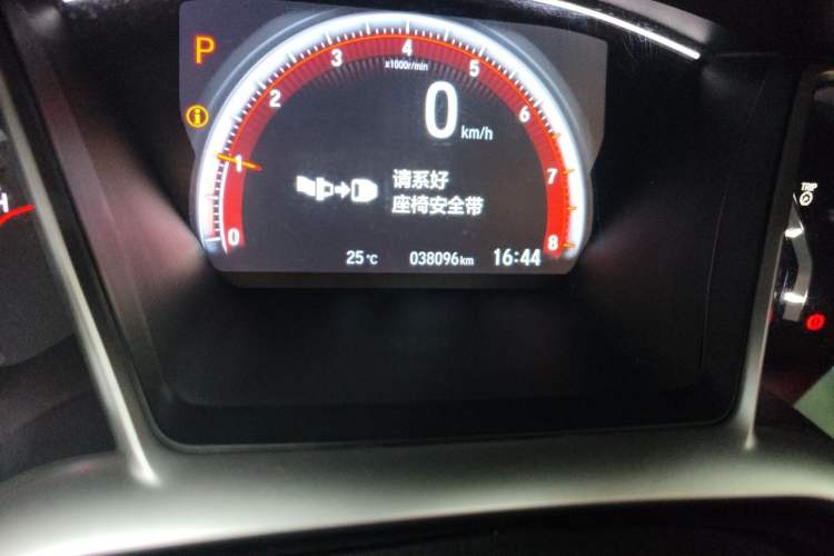 Used Honda Civic 2019 220TURBO CVT Dynamic Edition China VI Emission Standard Odometer Close Up