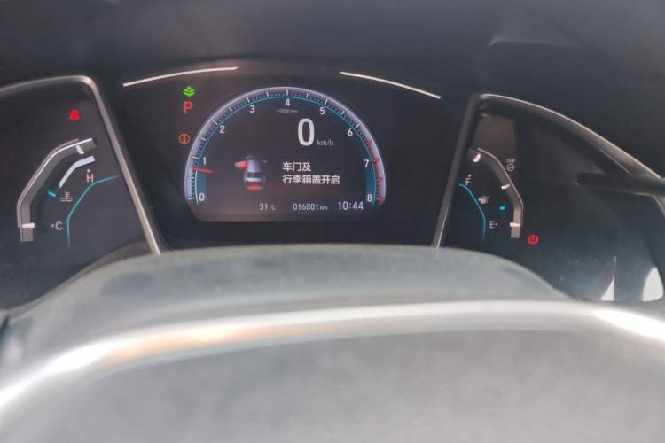 Used Honda Civic 2019 220TURBO CVT Dynamic Edition China VI Odometer Close Up