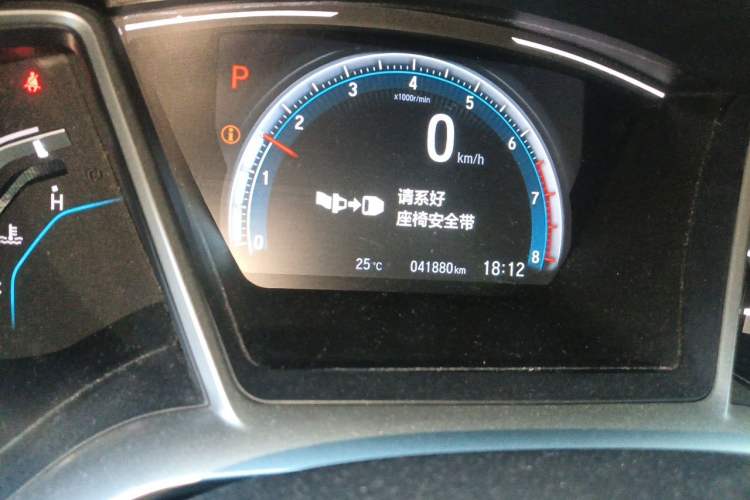 Used Honda Civic 2019 220TURBO CVT Dynamic Edition China VI Odometer Close Up