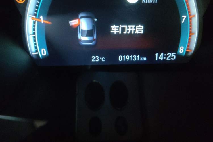 Used Honda Civic 2019 180TURBO CVT Shangdong Edition China V Odometer Close Up