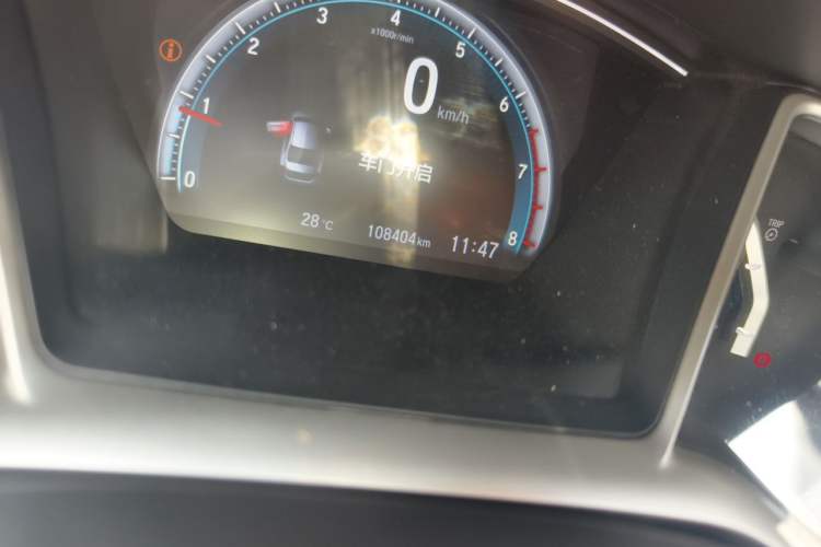 Used Honda Civic 2019 220TURBO CVT Dynamic Edition China VI Odometer Close Up