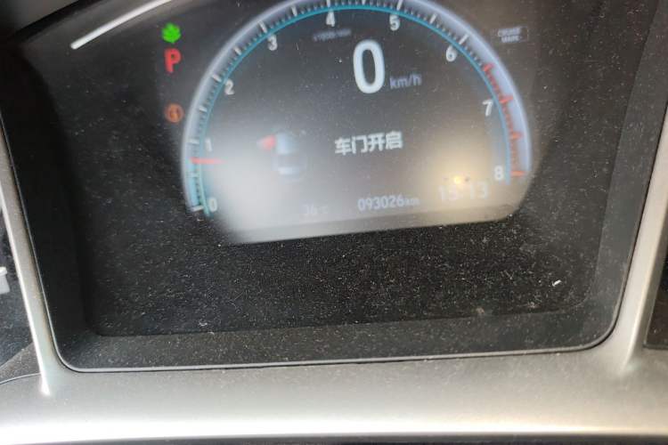 Used Honda Civic 2019 220TURBO CVT Power Edition China V Odometer Close Up