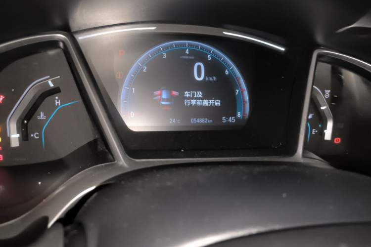 Used Honda Civic 2019 220TURBO CVT Dynamic Edition China VI Odometer Close Up