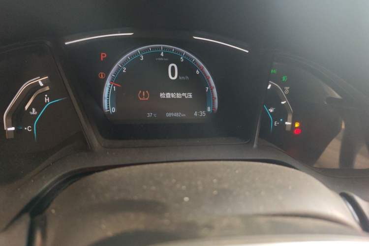 Used Honda Civic 2019 180TURBO CVT Shangdong Edition China VI Odometer Close Up