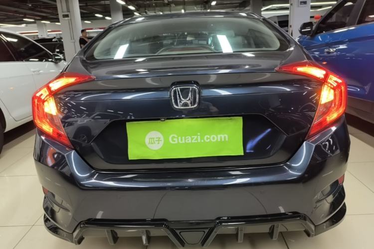 Used Honda Civic 2019 220TURBO CVT Dynamic Edition China VI Rear