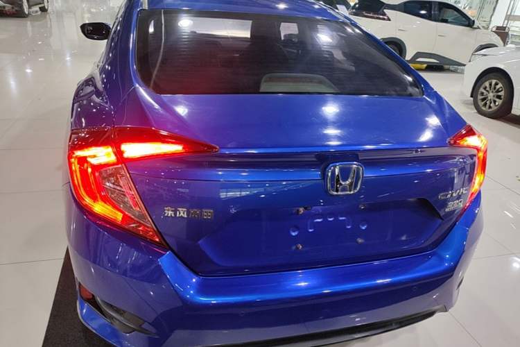 Used Honda Civic 2019 220TURBO CVT Dynamic Edition China VI Rear