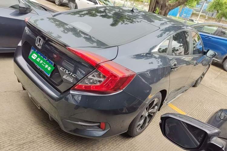 Used Honda Civic 2019 220TURBO CVT Dynamic Edition China VI Emission Standard Rear Right 45 Deg