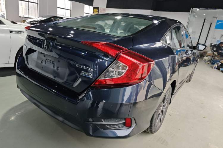 Used Honda Civic 2019 220TURBO CVT Dynamic Edition China VI Rear Right 45 Deg