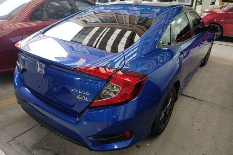 Used Honda Civic 2019 220TURBO CVT Dynamic Edition China VI Rear Right 45 Deg