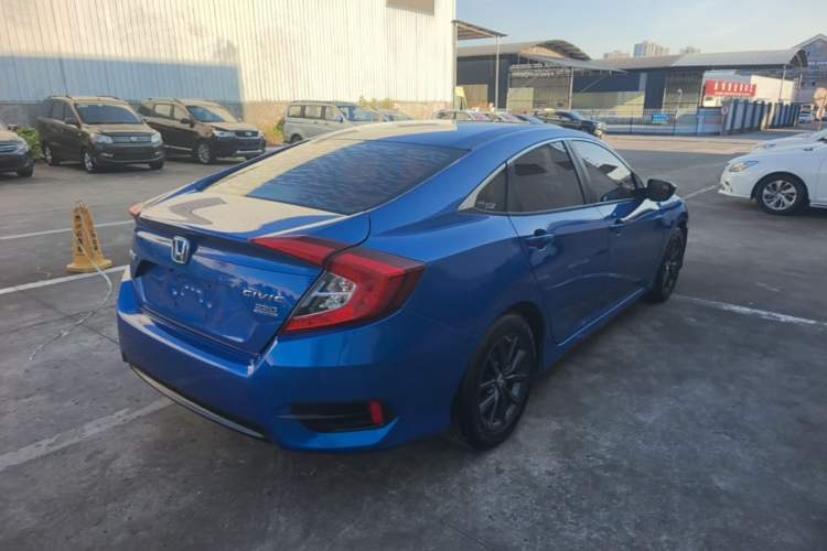 Used Honda Civic 2019 220TURBO CVT Dynamic Edition China V Rear Right 45 Deg