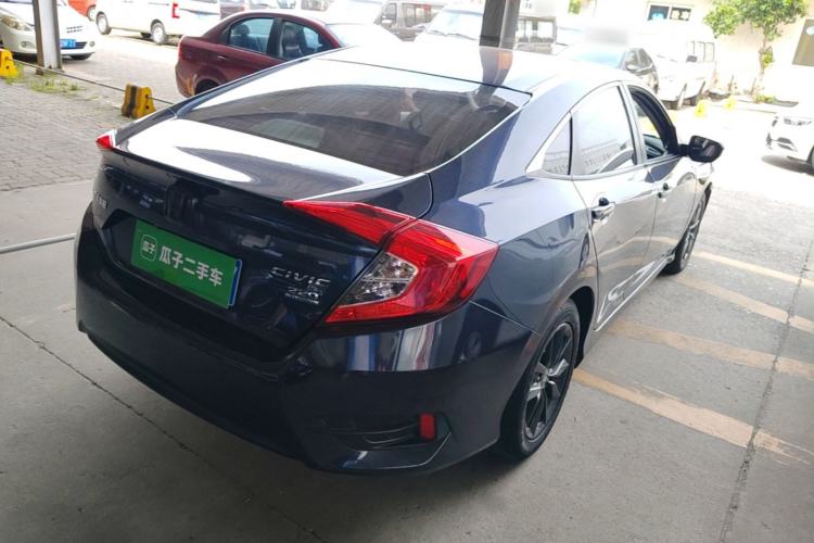 Used Honda Civic 2019 220TURBO CVT Dynamic Edition China VI Rear Right 45 Deg