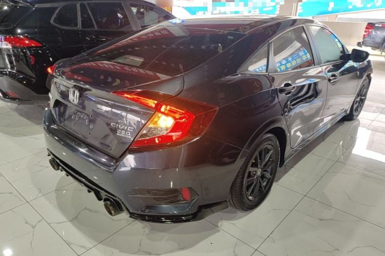 Used Honda Civic 2019 220TURBO CVT Dynamic Edition China VI Rear Right 45 Deg