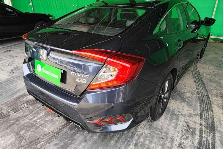 Used Honda Civic 2019 220TURBO CVT Dynamic Edition China VI Rear Right 45 Deg