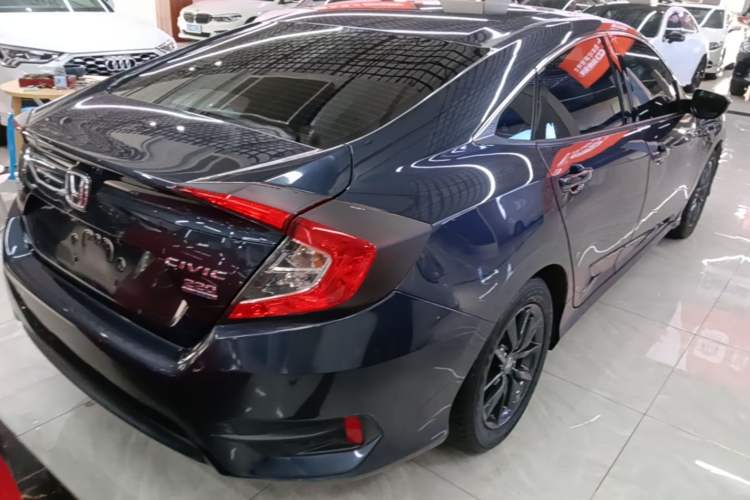 Used Honda Civic 2019 220TURBO CVT Dynamic Edition China VI Rear Right 45 Deg