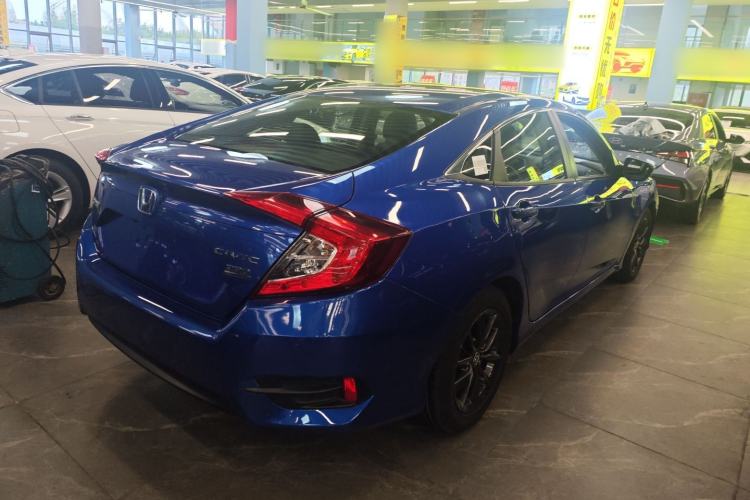 Used Honda Civic 2019 220TURBO CVT Dynamic Edition China V Rear Right 45 Deg