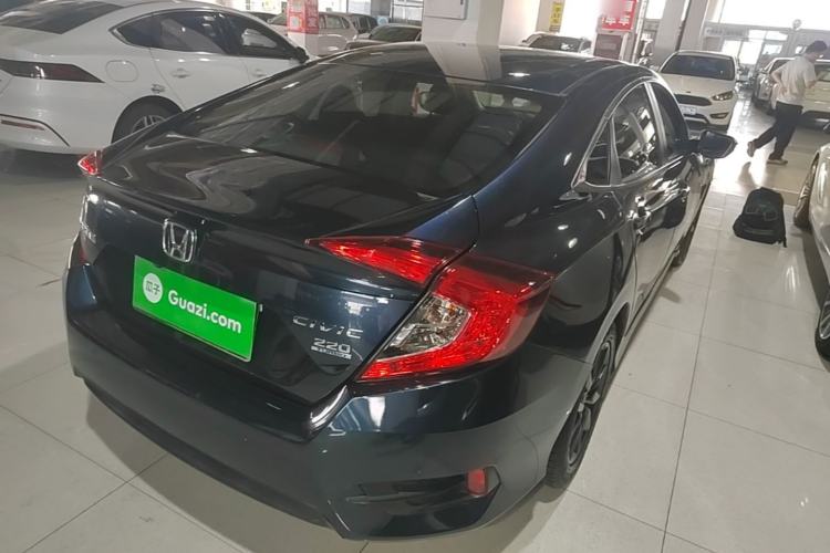 Used Honda Civic 2019 220TURBO CVT Dynamic Edition China VI Rear Right 45 Deg