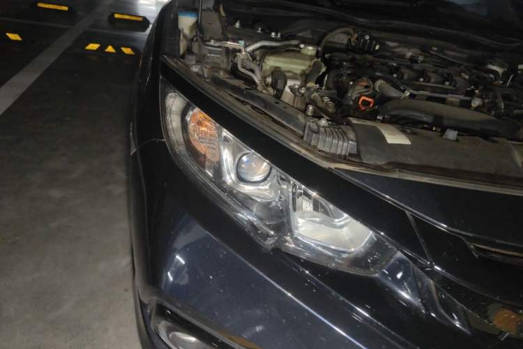 Used Honda Civic 2019 220TURBO CVT Dynamic Edition China VI Emission Standard Right Front Headlight