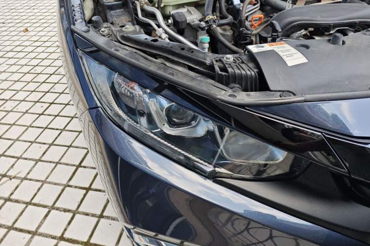 Used Honda Civic 2019 220TURBO CVT Dynamic Edition China VI Right Front Headlight