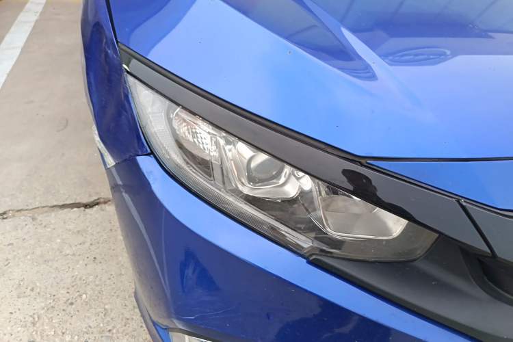 Used Honda Civic 2019 220TURBO CVT Dynamic Edition China VI Right Front Headlight