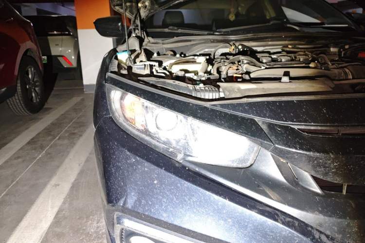 Used Honda Civic 2019 220TURBO CVT Dynamic Edition China VI Right Front Headlight