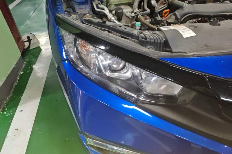 Used Honda Civic 2019 220TURBO CVT Dynamic Edition China VI Right Front Headlight