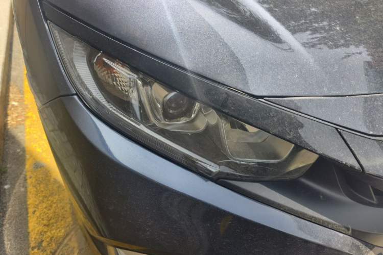 Used Honda Civic 2019 220TURBO CVT Dynamic Edition China VI Right Front Headlight