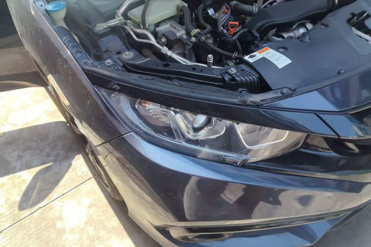 Used Honda Civic 2019 220TURBO CVT Dynamic Edition China VI Emission Standard Right Front Headlight