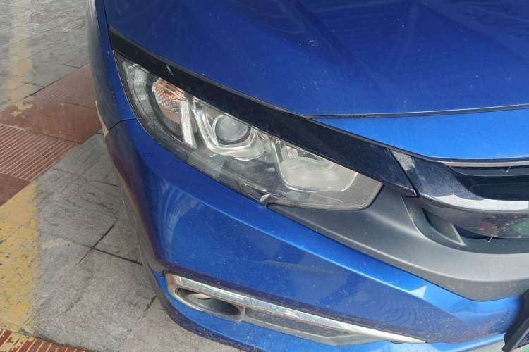 Used Honda Civic 2019 220TURBO CVT Dynamic Edition China VI Right Front Headlight