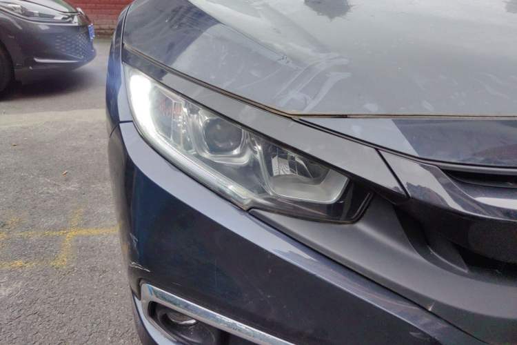 Used Honda Civic 2019 220TURBO CVT Dynamic Edition China VI Right Front Headlight