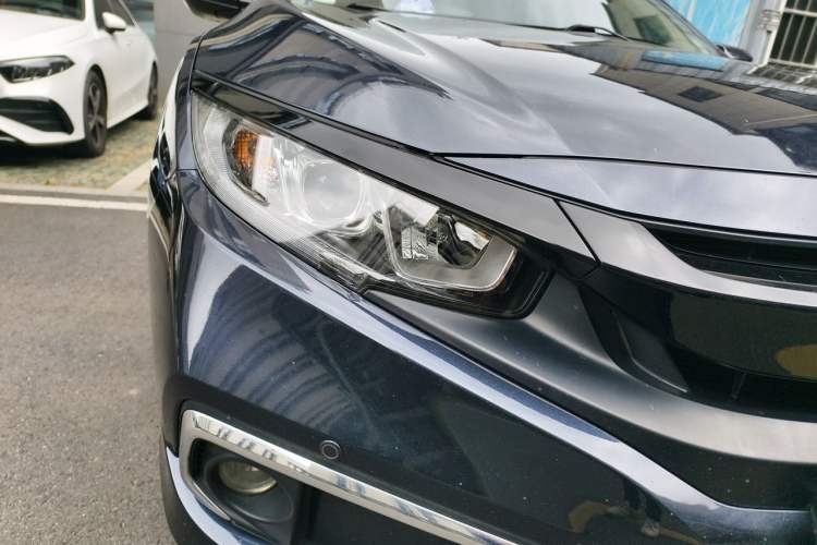 Used Honda Civic 2019 220TURBO CVT Dynamic Edition China VI Right Front Headlight