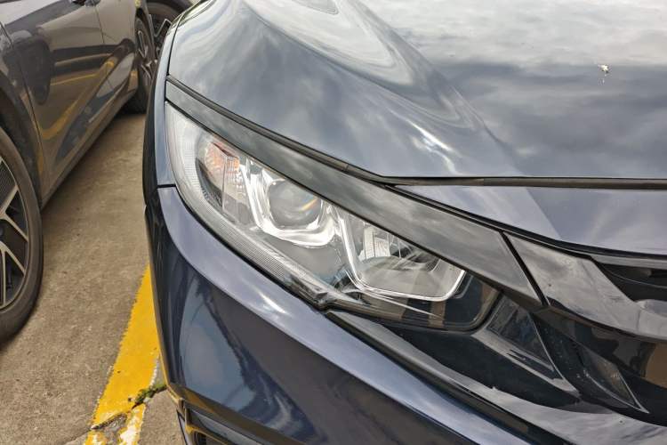 Used Honda Civic 2019 220TURBO CVT Dynamic Edition China VI Emission Standard Right Front Headlight