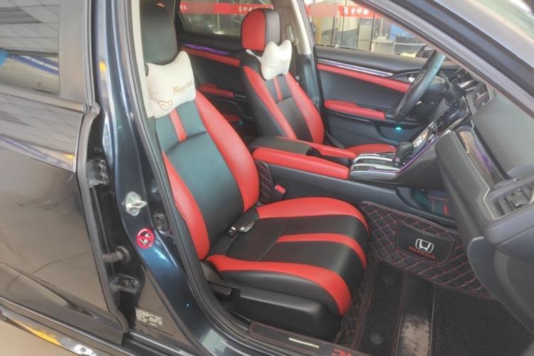 Used Honda Civic 2019 220TURBO CVT Dynamic Edition China VI Emission Standard Right Front Seat