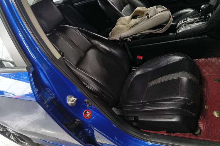 Used Honda Civic 2019 220TURBO CVT Power Edition China VI Emission Standard Right Front Seat