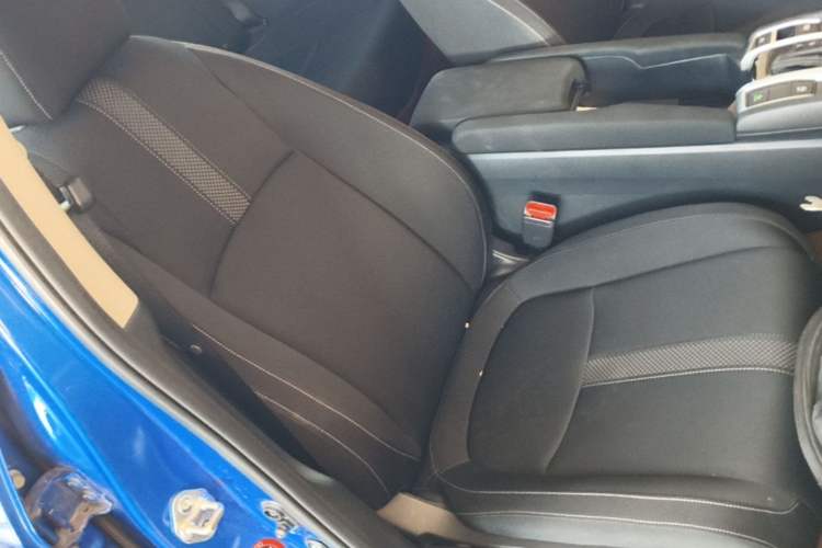 Used Honda Civic 2019 220TURBO CVT Dynamic Edition China VI Emission Standard Right Front Seat