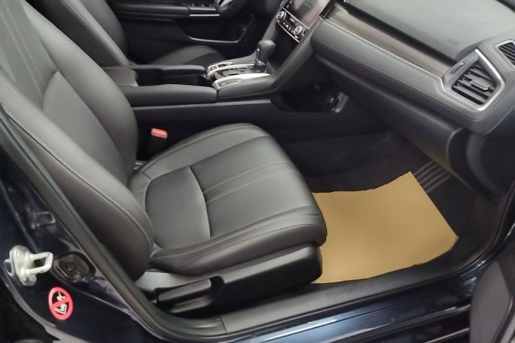 Used Honda Civic 2019 220TURBO CVT Dynamic Edition China VI Emission Standard Right Front Seat