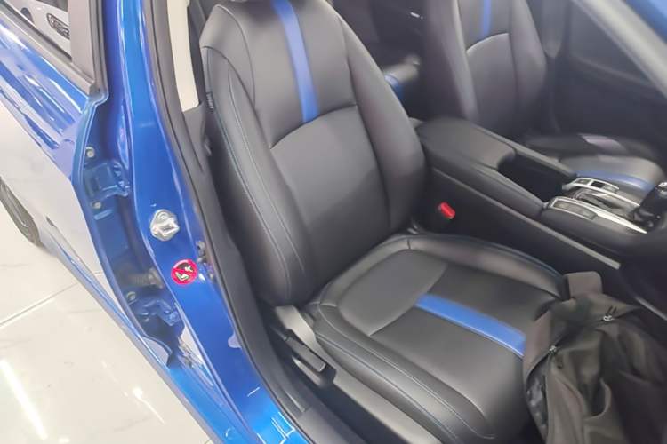 Used Honda Civic 2019 220TURBO CVT Dynamic Edition China VI Right Front Seat