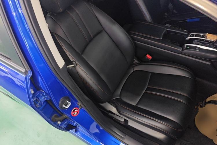Used Honda Civic 2019 220TURBO CVT Dynamic Edition China VI Right Front Seat