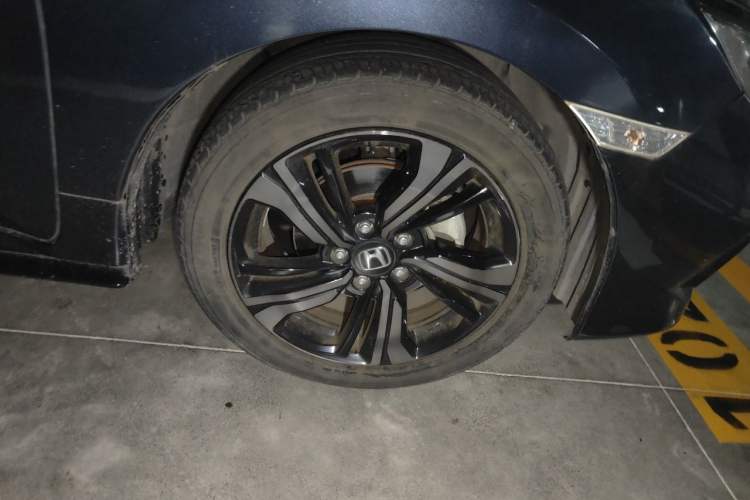 Used Honda Civic 2019 220TURBO CVT Dynamic Edition China VI Emission Standard Right Front Wheel Hub