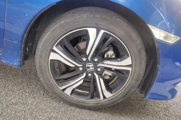 Used Honda Civic 2019 220TURBO CVT Power Edition China VI Emission Standard Right Front Wheel Hub